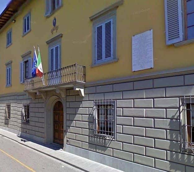 Barberino: aperti nei fondi sfitti di Corso Corsini gli uffici comunali. Confesercenti plaude