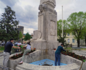 Vicchio, i giardini pubblici di piazza della Vittoria si colorano di nuovi fiori ed essenze