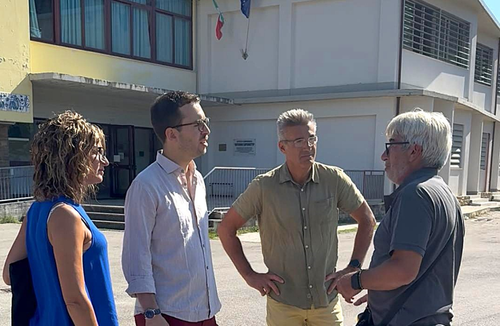 Bagno a Ripoli, il depaving entra negli strumenti urbanistici: obbligatorio rimuovere asfalto e cemento per creare aree verdi