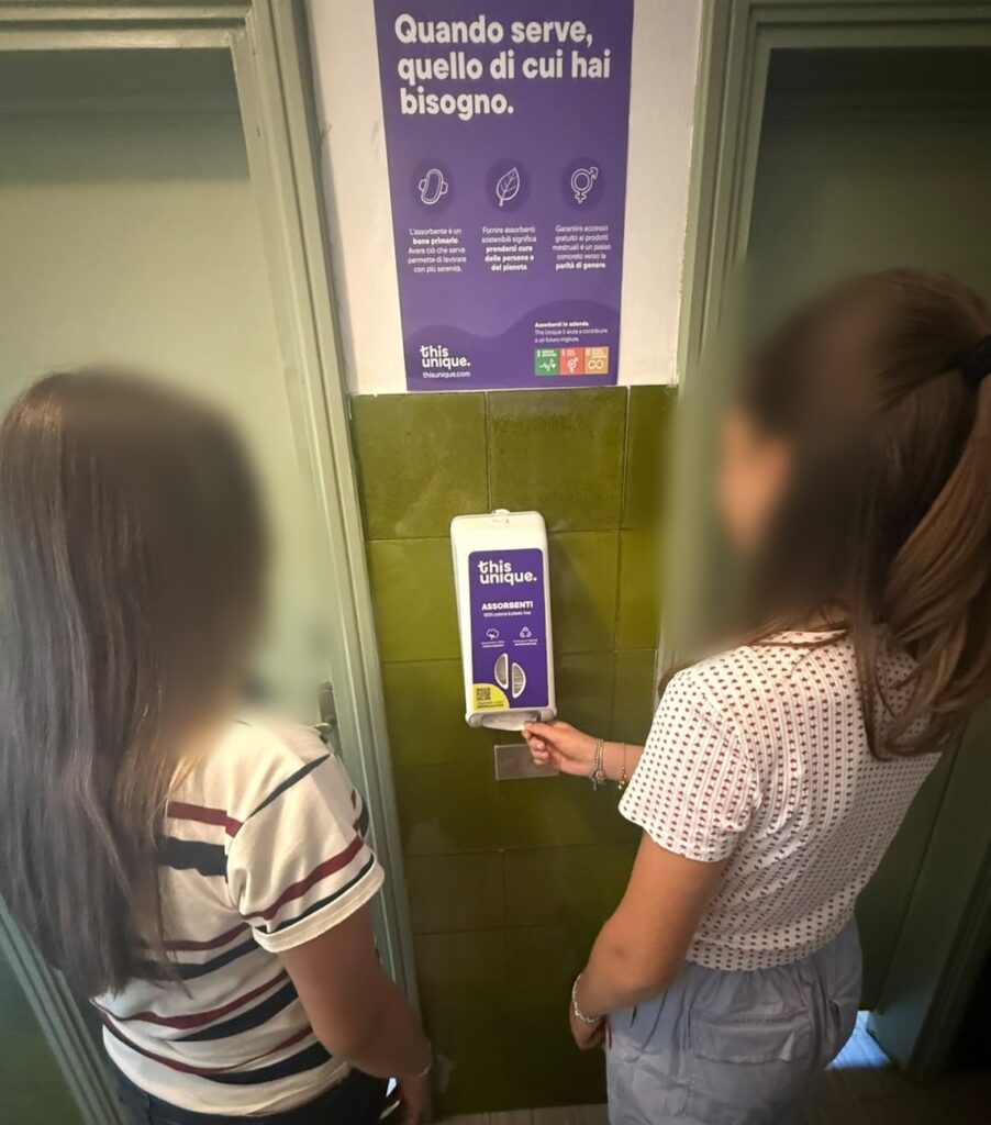 Salute e benessere femminile: a Vicchio “‘Cose’ in comune”, dispenser di assorbenti eco gratuiti