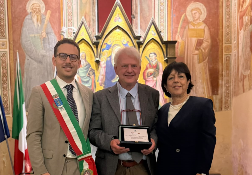 Bagno a Ripoli. Le Chiavi della Città a Federico Signorini, ex direttore di Bankitalia: l’omaggio all’economista (appassionato di Dante) residente a Grassina